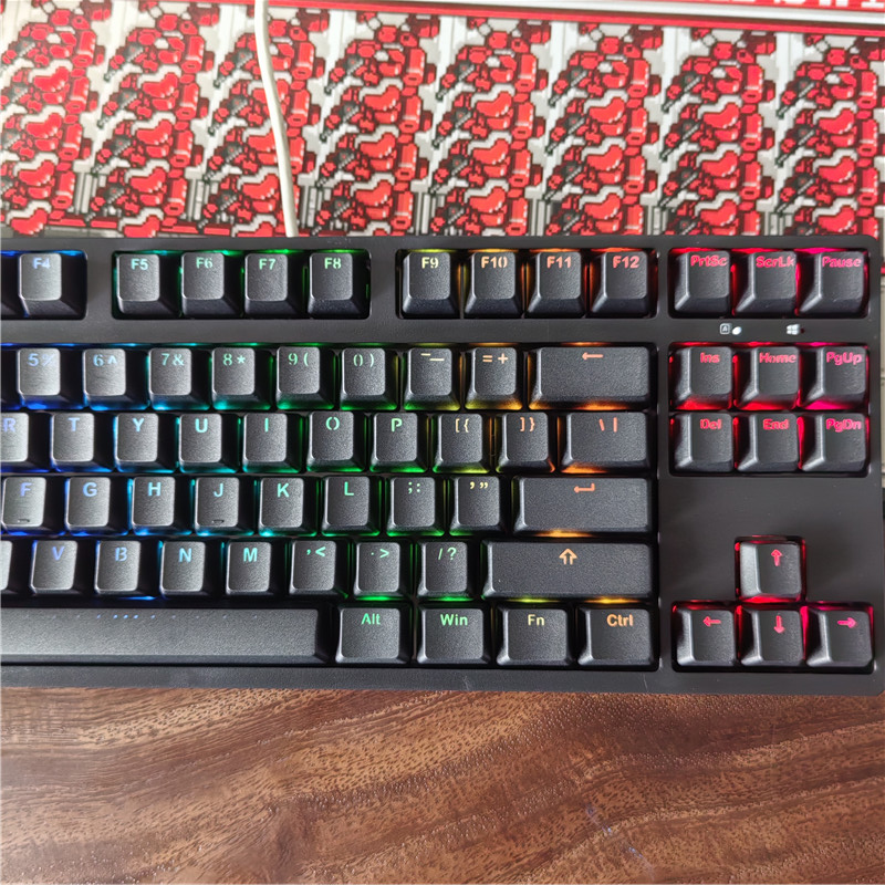 RGB-Gaming-Tastatur mit 87 Tas – Gaming Keyboard Blue Switches Bewertung und Preis